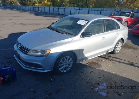 2015 Volkswagen Jetta 1.8T Se из США, поврежденный, VIN 3VWD17AJ3FM329762